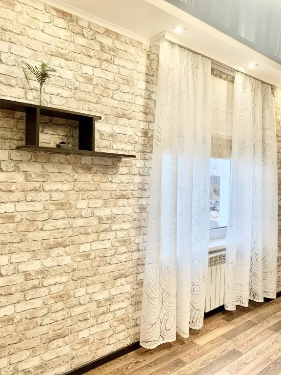 Сургут: Квартира Захарова 9