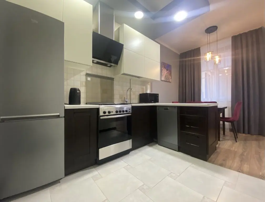 Минск: Апартаменты 2-комнатные HomeApart Захарова, 24