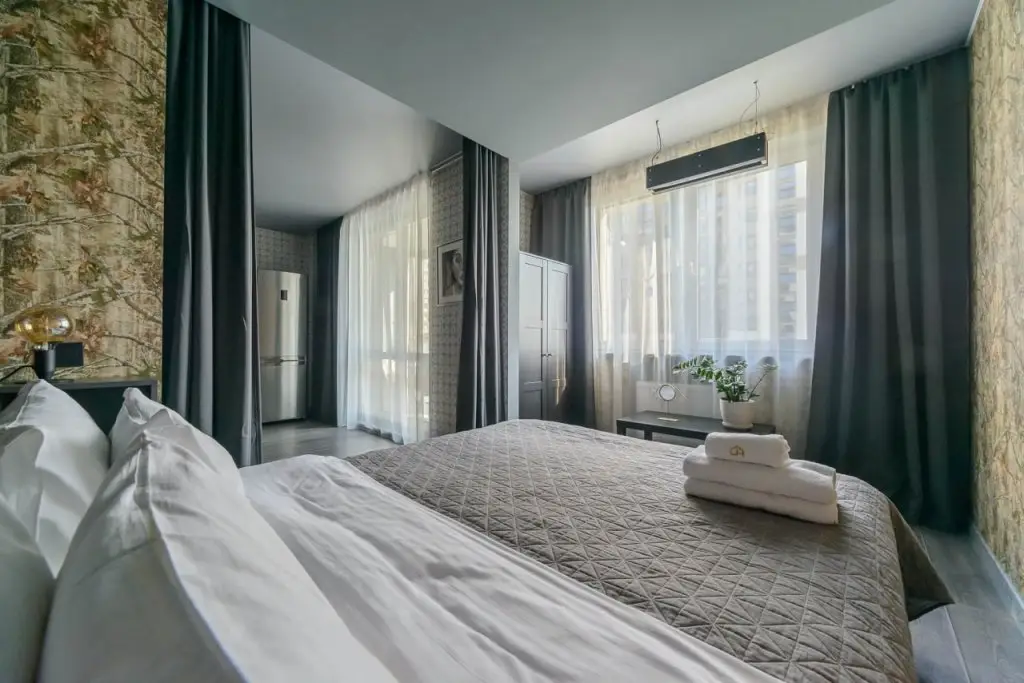 Минск: Апартаменты 1-комнатные HomeApart П. Мстиславца, 6