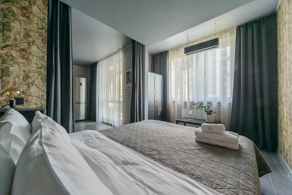 Минск: Апартаменты 1-комнатные HomeApart П. Мстиславца, 6