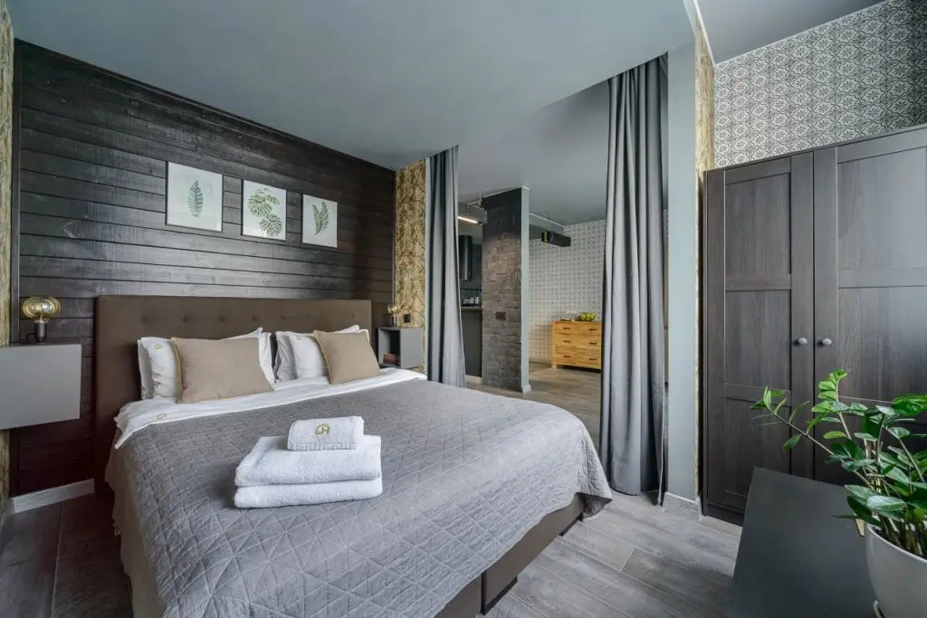 Минск: Апартаменты 1-комнатные HomeApart П. Мстиславца, 6