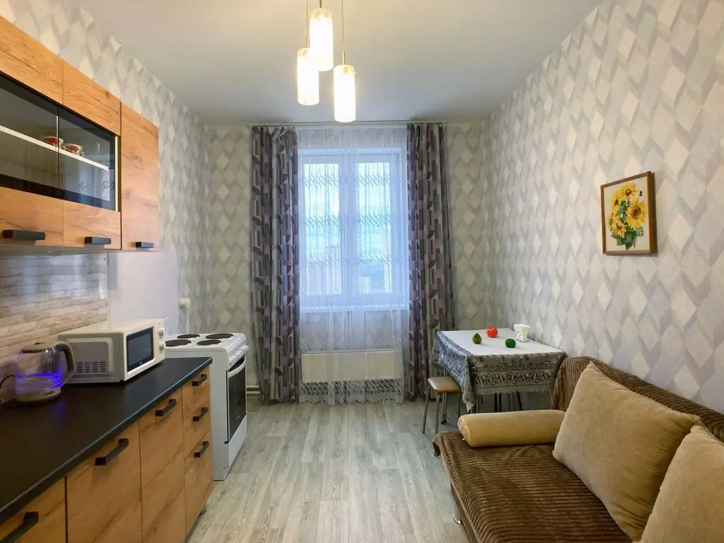 Пермь: Квартира на шоссе Космонавтов 215