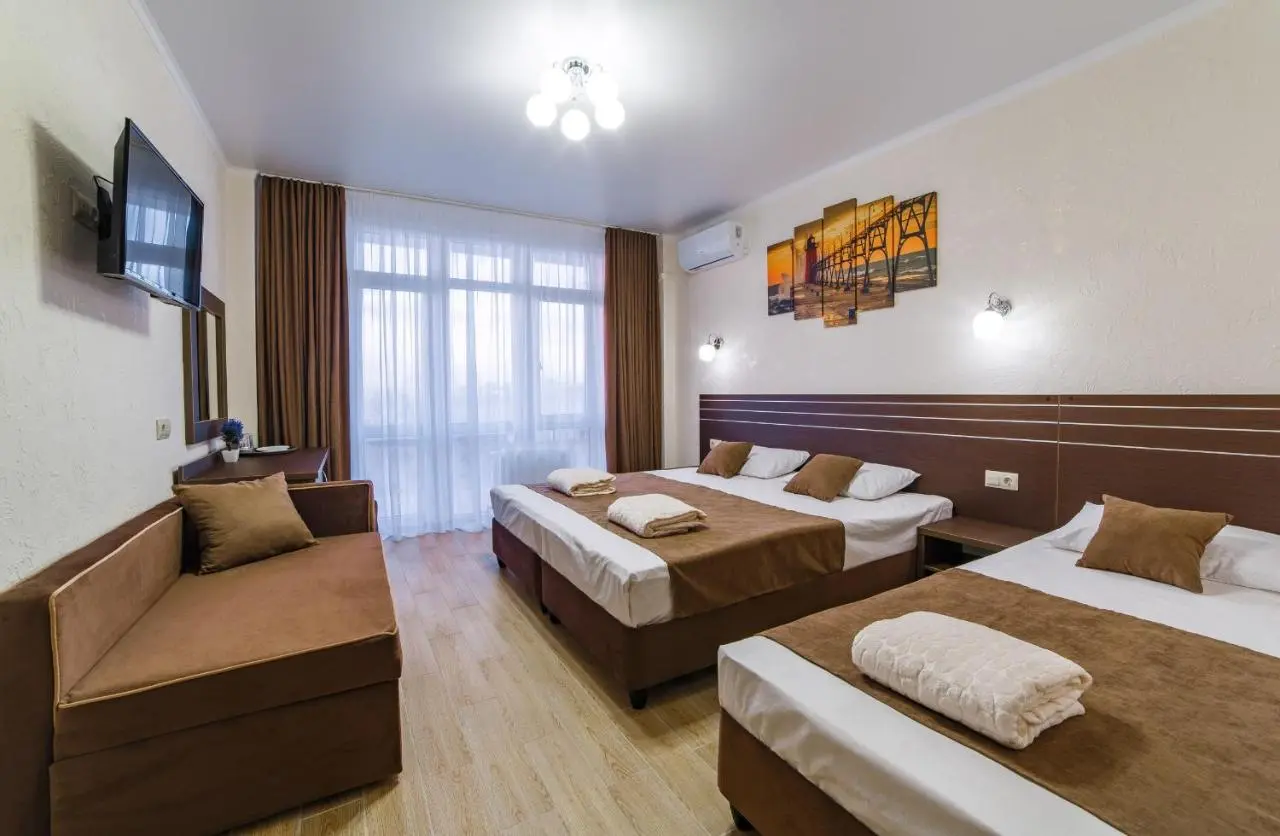 Витязево: Leonsia Family Hotel