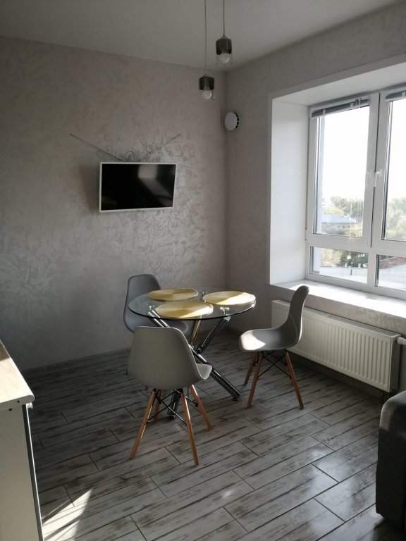 Барнаул: Апартаменты 158 квартир Профинтерна 28