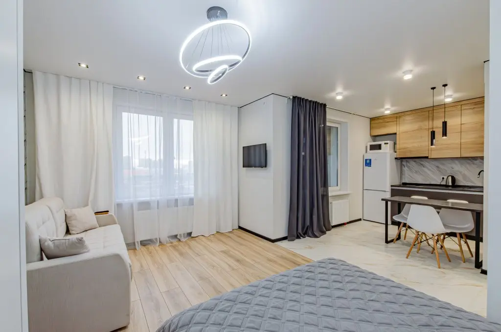 Казань: Апартаменты ApartSharing на Петра Полушкина 4