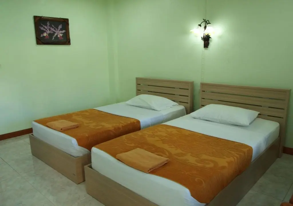 Муанг: Karon Village Hotel & Bungalow