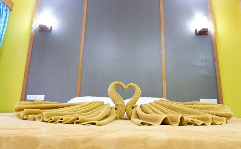 Муанг: Karon Village Hotel & Bungalow