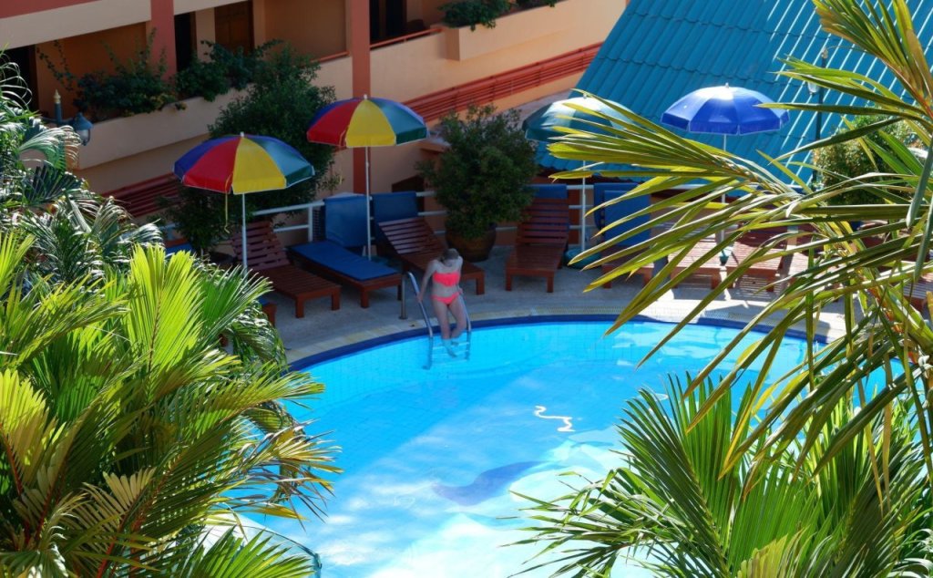 Муанг: Karon Village Hotel & Bungalow