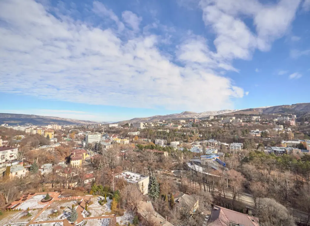 Кисловодск: Апартаменты Green Park 91 с террасой