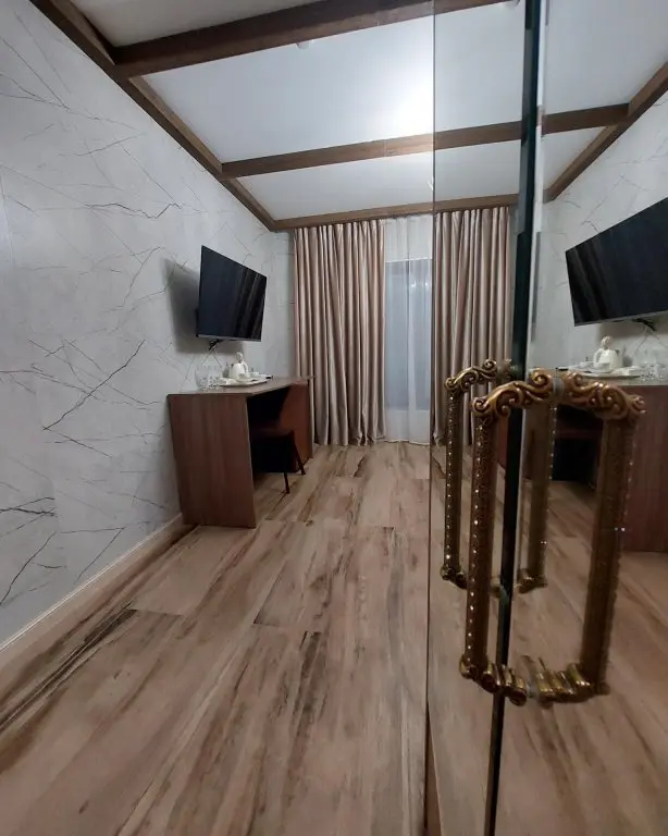 Эсто-Садок: Апартаменты в отеле Red wood