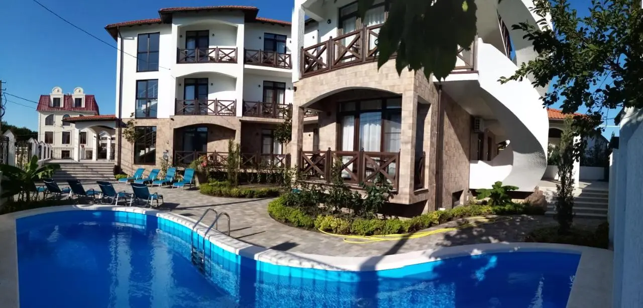 Архипо-Осиповка: Villa Anna