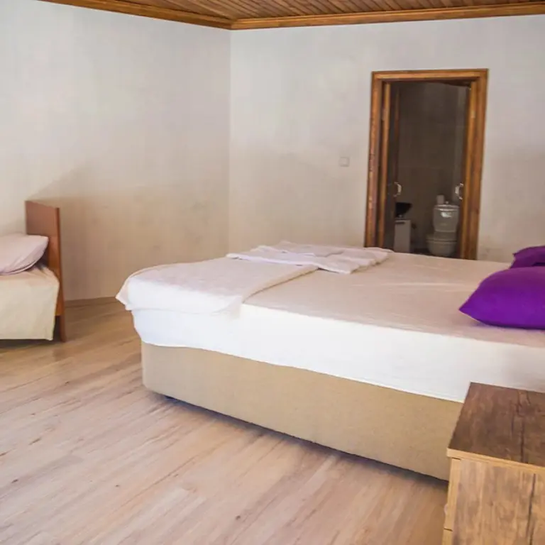 Бююхусун: Öktem Motel