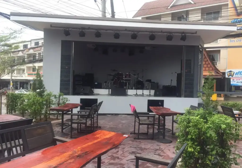 Паттайя: The Truth @ CC Pattaya