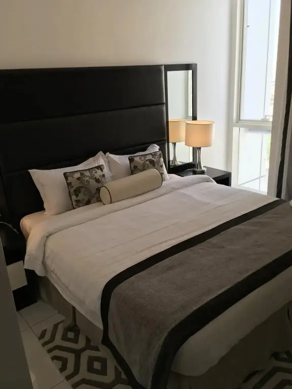 Дубай: Espace Holiday Homes - Giovanni Boutiques Suites 20