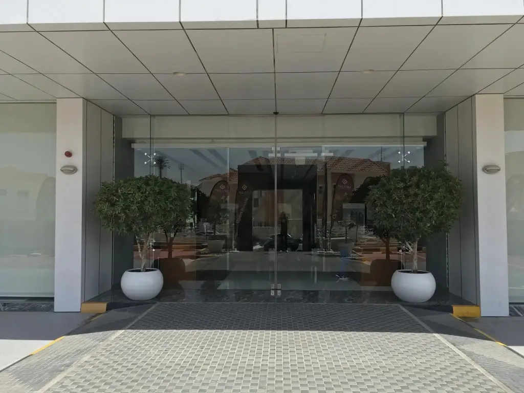 Дубай: Espace Holiday Homes - Giovanni Boutiques Suites 20