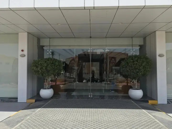 Дубай: Espace Holiday Homes - Giovanni Boutiques Suites 20