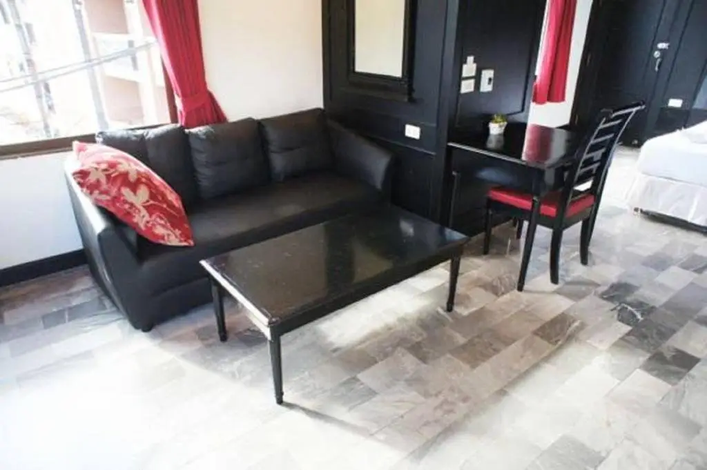 Кату: Maximum Boutique Hotel