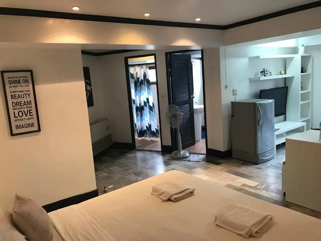 Кату: Maximum Boutique Hotel