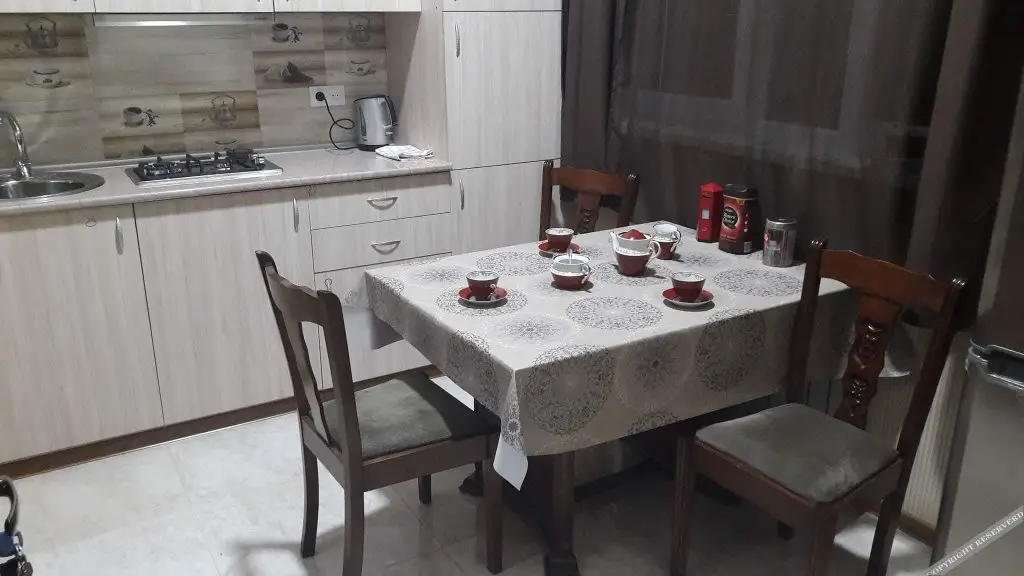 Тбилиси: Apartment 33