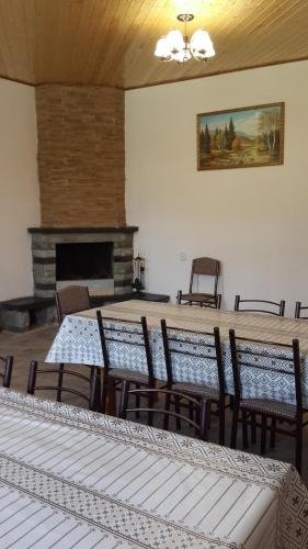 Домбай: Guest house y reki