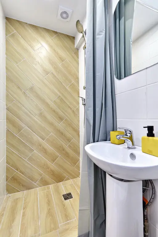 Краснодар: Zheltaya Studiya Na Bryanskoy Apartments