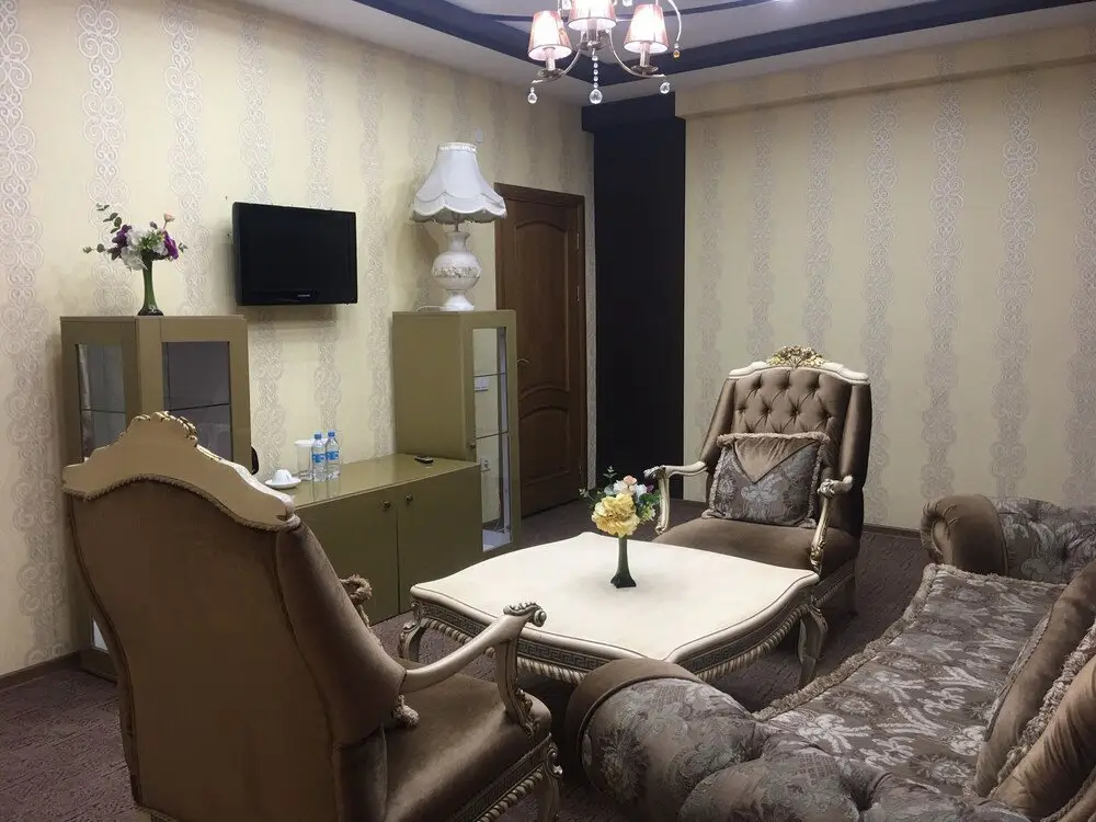 Алматы: Turan Hotel On Mustafin 88