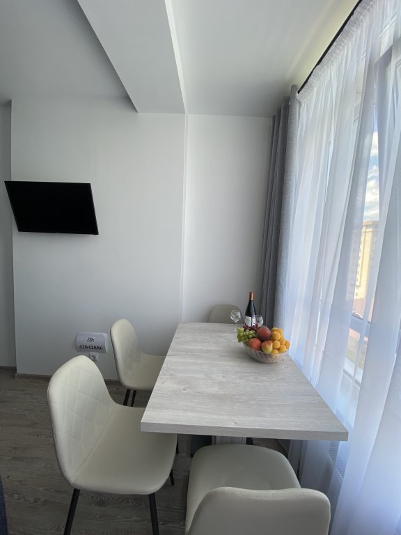 Анапа: Na Ulitse Kirova 1 Apartments