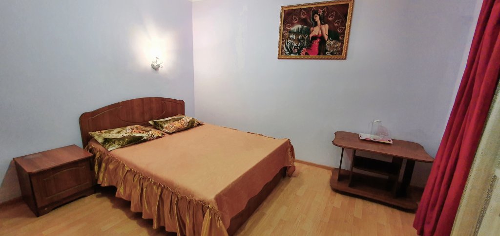 Геленджик: U Olgi Fedorovnyi Guest House