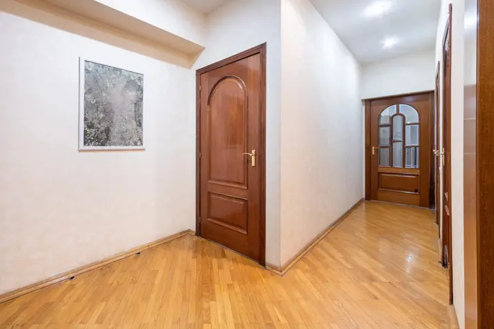 Москва: Vozle Mayakovskoy Apartments