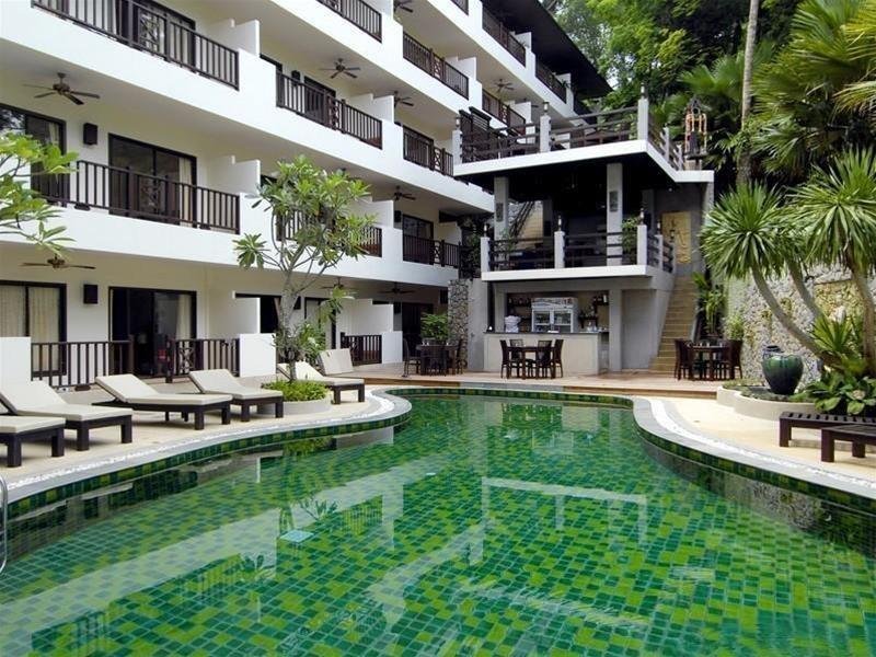Surin Gate Hotel Phuket — фото 1
