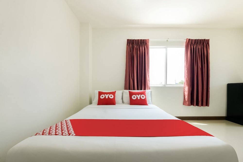 Сирача: Mae Saeng Place by OYO Rooms