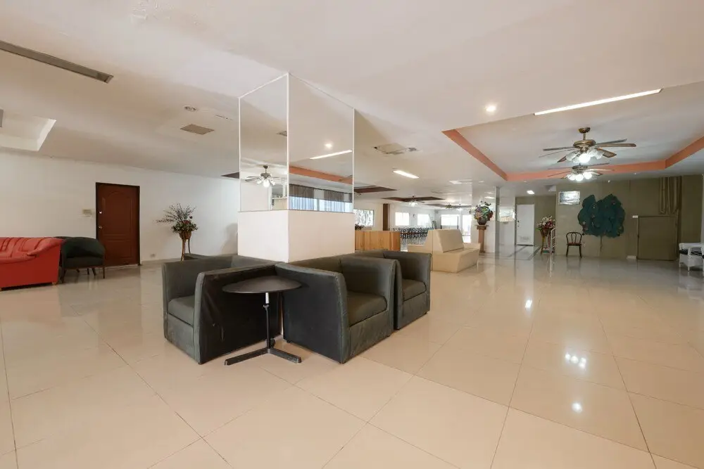 Паттайя: Inter Place by OYO Rooms