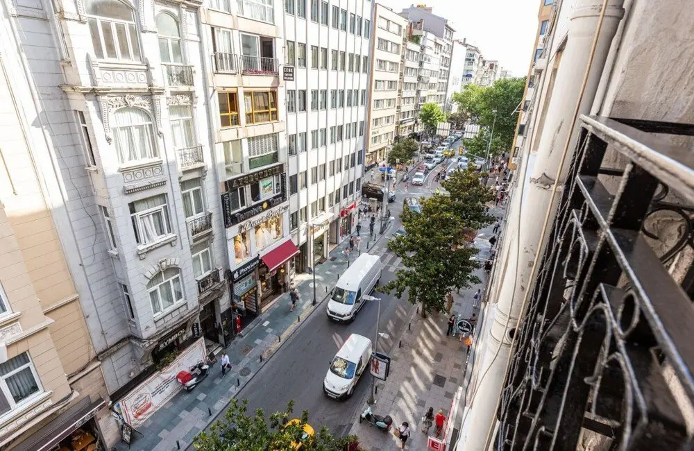 Стамбул: Colorful Breezy Apartment Close Trendy Attractions In The Heart Of Nisantasi