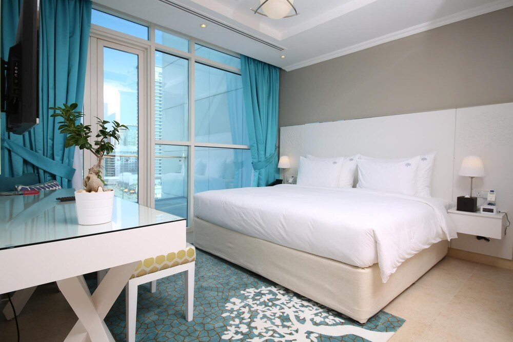 Дубай: Dubai Marina - City View 1 Bedroom Suite