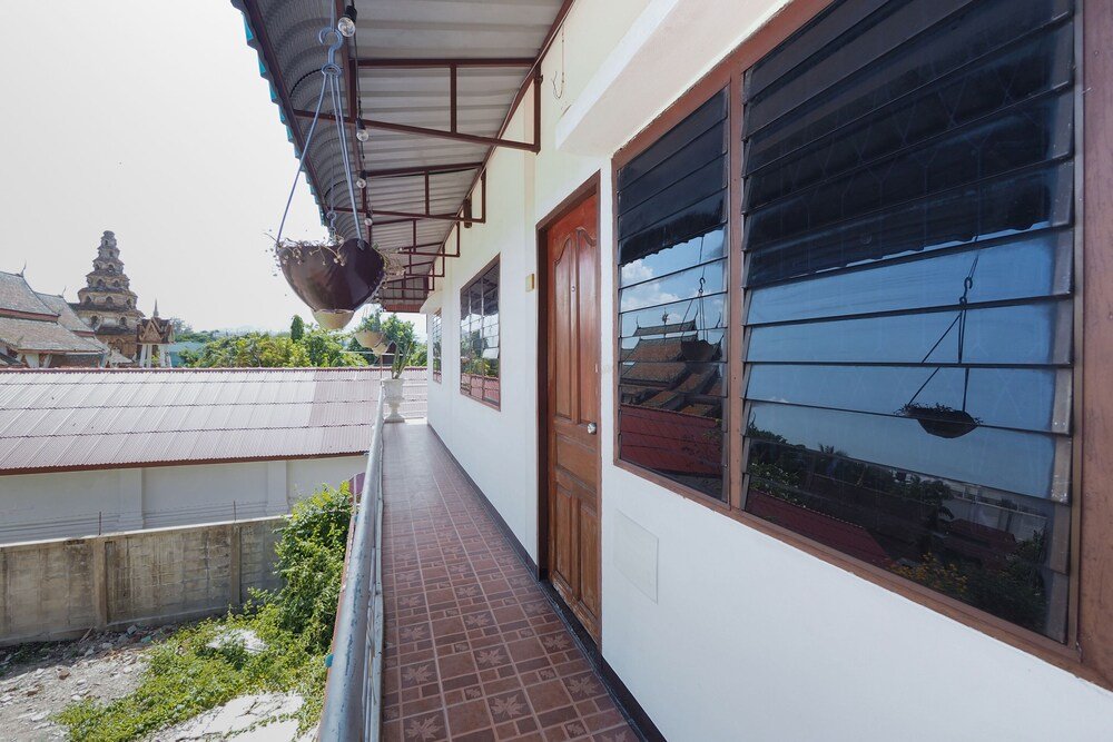 Чиангмай: Boxbolo House Chiangmai Hotel by OYO
