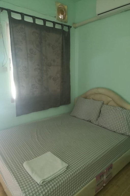 Сирача: Kingfha Resort by OYO Rooms