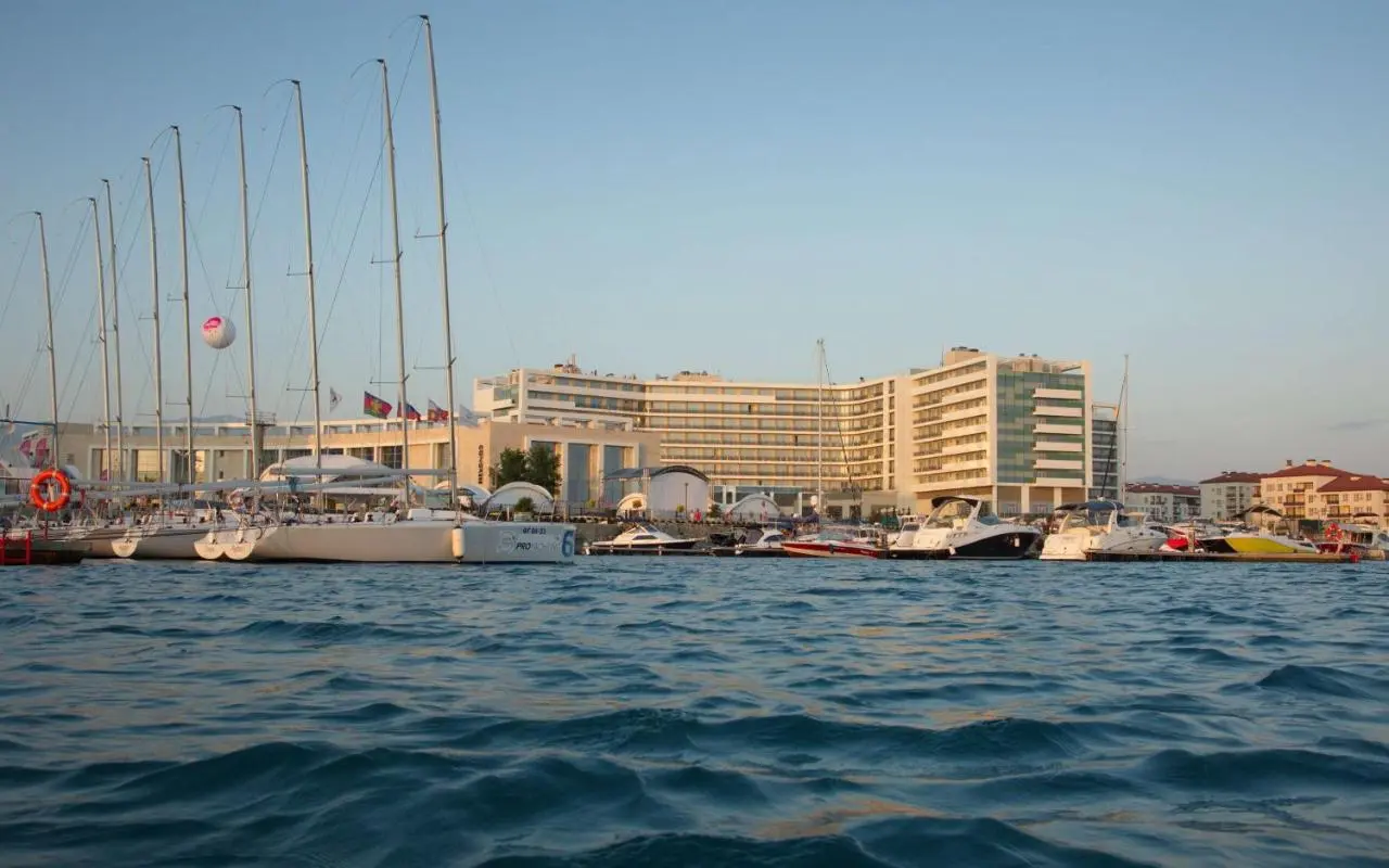 Адлер: Radisson Blu Resort & Congress Centre 5*