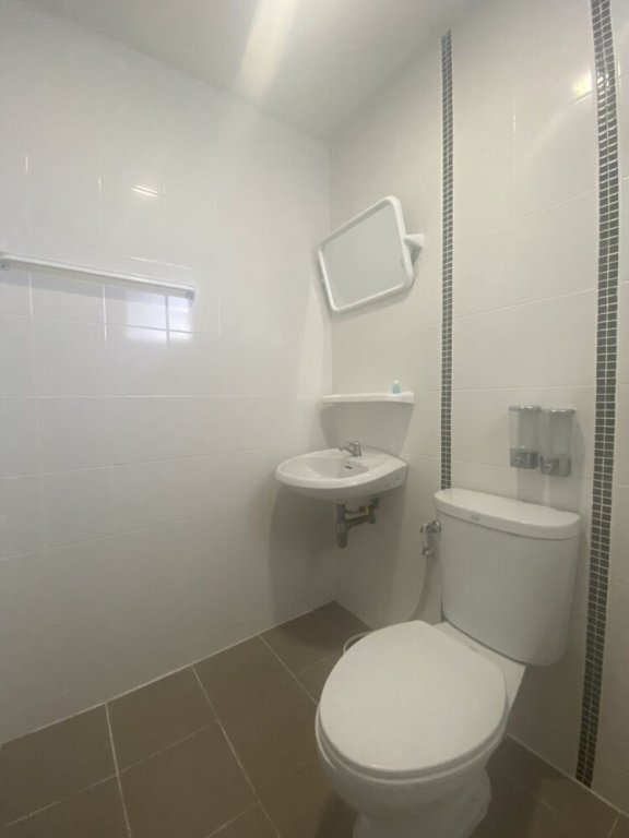 Чиангмай: OYO 1135 Triple A Residence