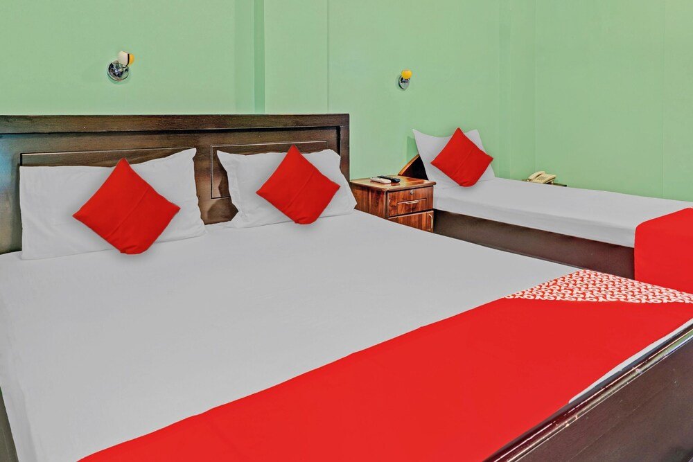 Дубай: Al Karawan Hotel by OYO Rooms