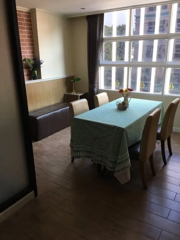 Бангкок: Bourbon Street Boutique Apartments