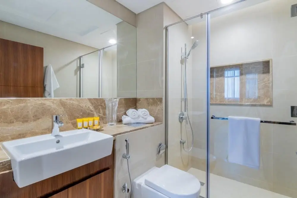 Дубай: DXB - Vida Emirates Hills - R2 - 502 - DM