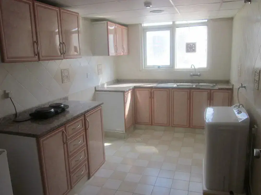 Эль-Фуджайра: Royal Hotel Apartment