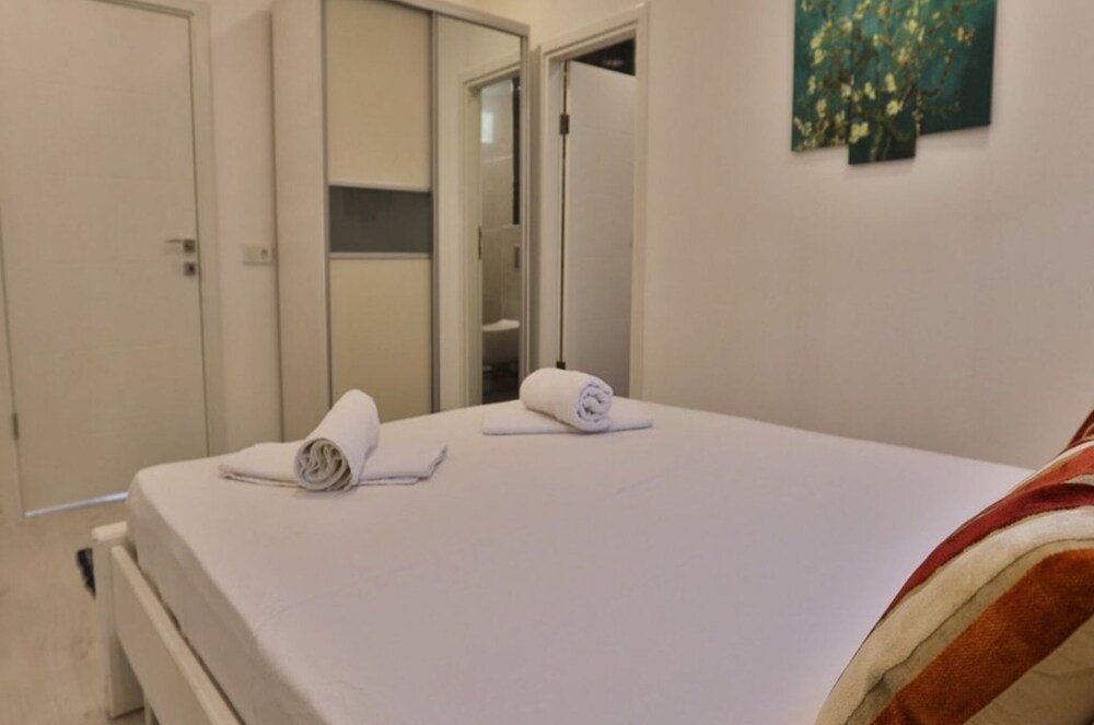 Сарыбелен: Villa Tameralii 2 bed Villa and Pool Breakast Included