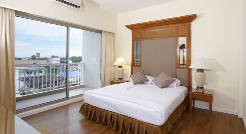 Районг: Kameo House Rayong