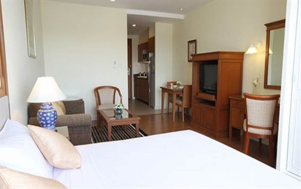 Районг: Kameo House Rayong