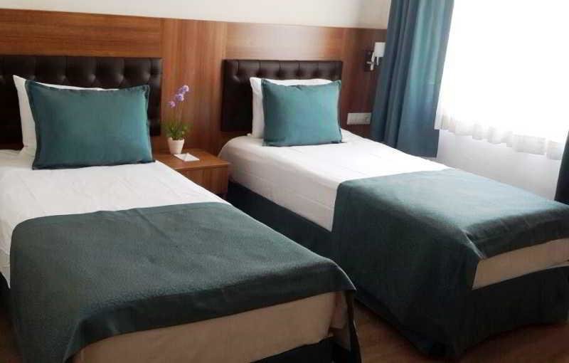 Бююкчекмедже: Diamond City Hotels & Resorts