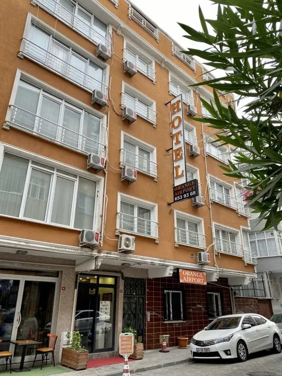 Стамбул: Orange Airport Hostel