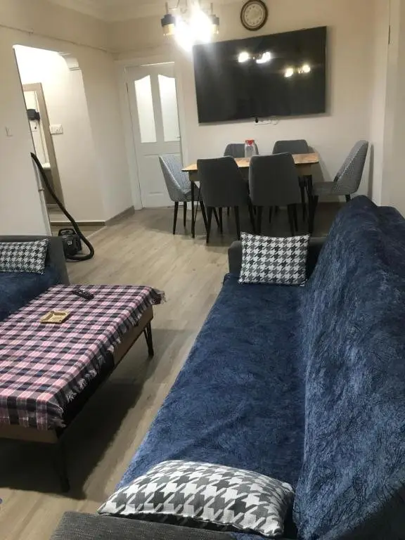 Стамбул: Hakan’s apartment