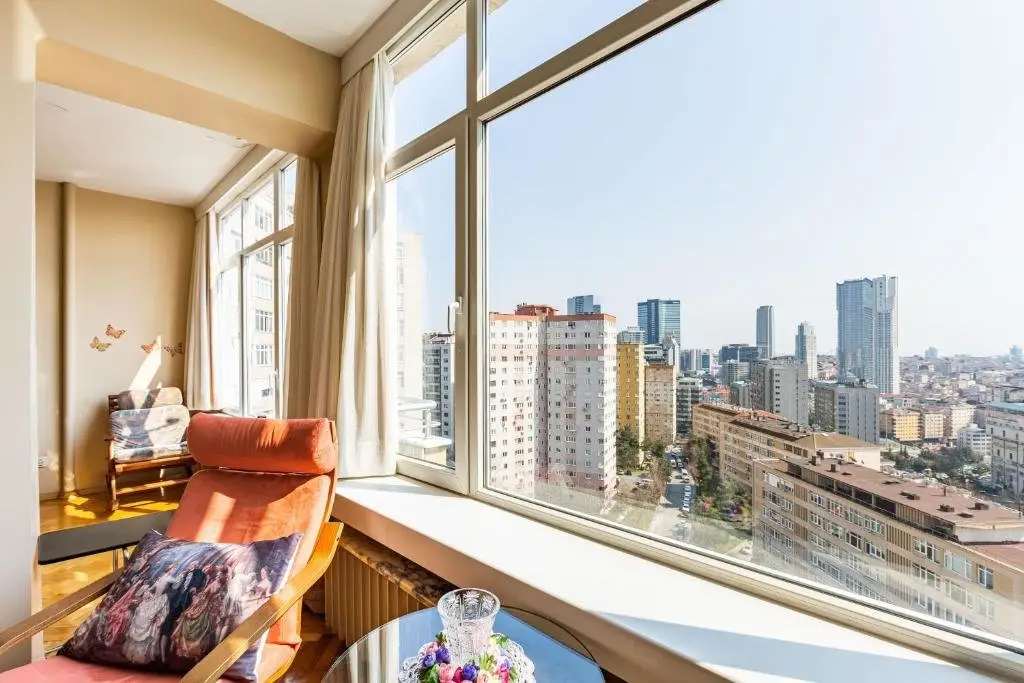 Pleasant Apartment with Impressive City View in Sisli — фото 1