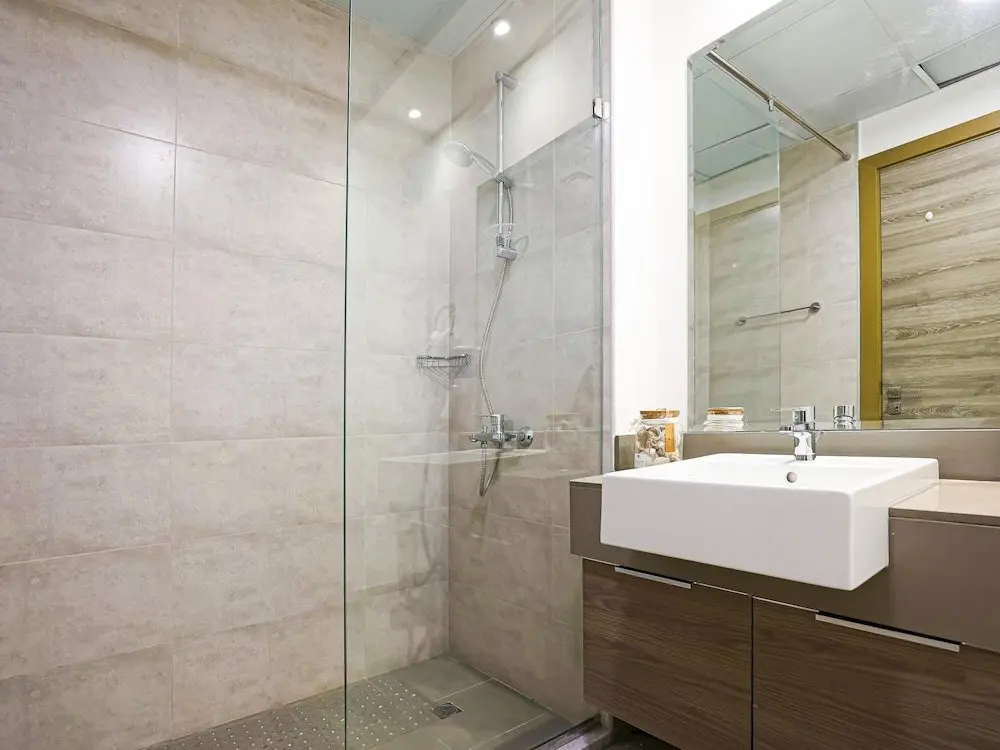 Дубай: Elite LUX Holiday Homes - Bloom Studio Luxury Meets Leisure in JVC Dubai